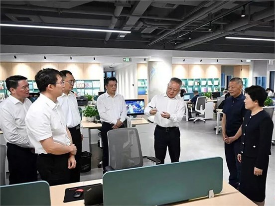 湖南省委书记沈晓明一行莅临008PG国际文化调研考察